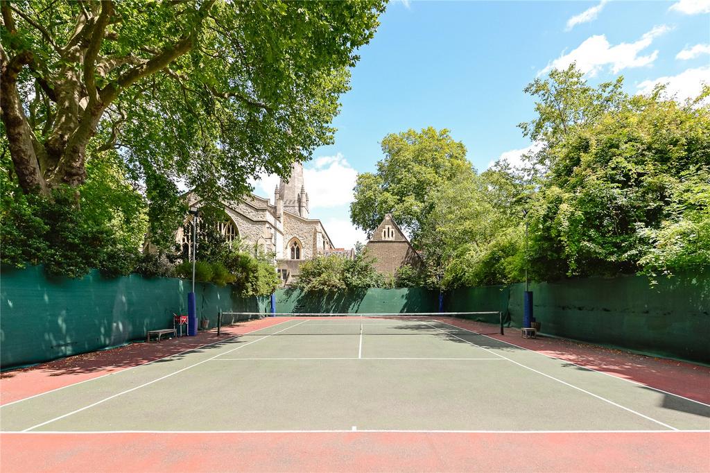 Tennis Courts