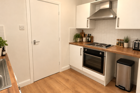 Studio to rent, Glenfield Road, Flat 3, Leicester LE3