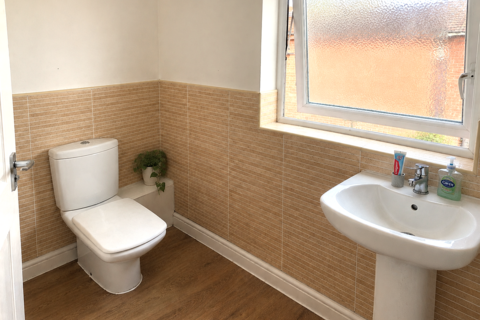 Studio to rent, Glenfield Road, Flat 3, Leicester LE3