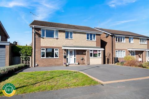 4 bedroom detached house for sale, Lumley Drive, Tickhill, Doncaster