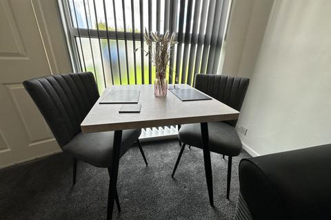 2 bedroom maisonette to rent, Prebends Field, Durham DH1
