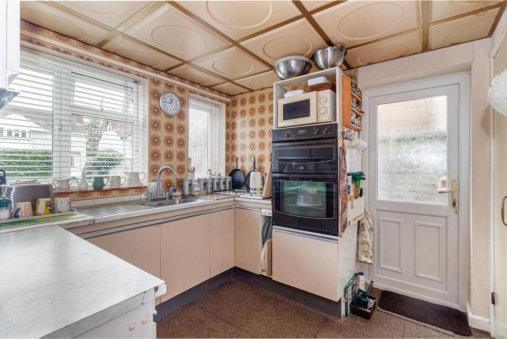 Kitchen-2.jpg