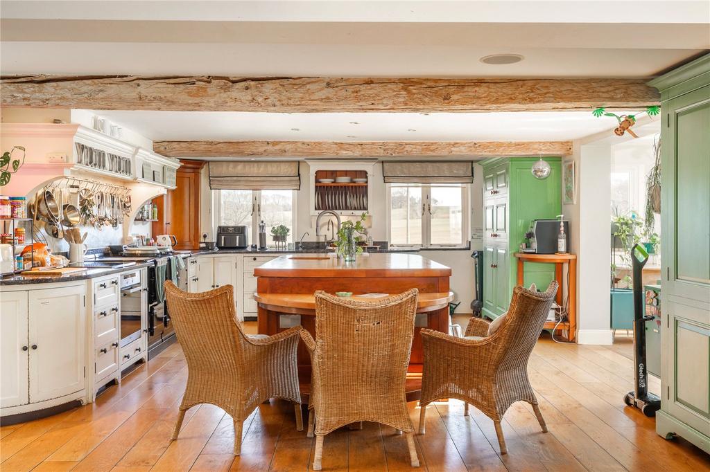 Kitchen/Breakfast