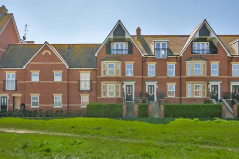 3 bedroom terraced house for sale, Marine Parade Walk, Felixstowe, Suffolk