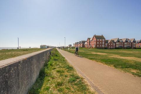 3 bedroom terraced house for sale, Marine Parade Walk, Felixstowe, Suffolk