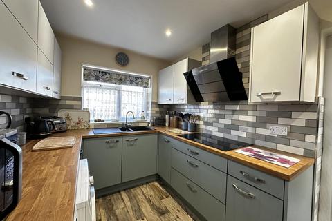 4 bedroom detached house for sale, Calver Crescent, Sapcote LE9