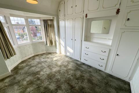 88 Charingworth Road, Solihull, B92 8HY