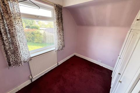 88 Charingworth Road, Solihull, B92 8HY