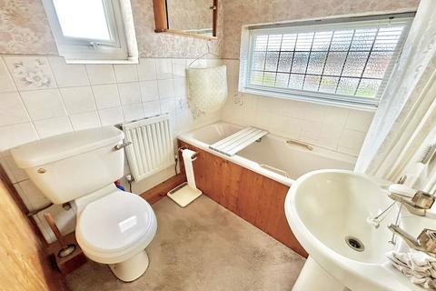 88 Charingworth Road, Solihull, B92 8HY
