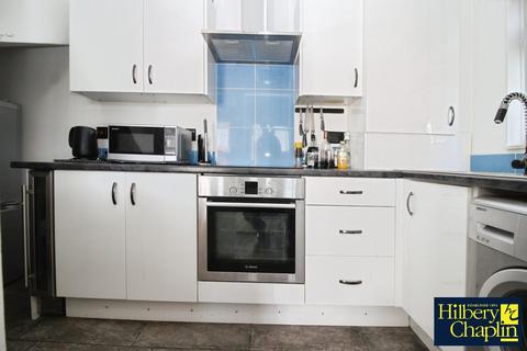 9 Dewey Path, Hornchurch, RM12 6TX