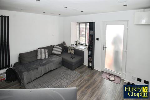 9 Dewey Path, Hornchurch, RM12 6TX