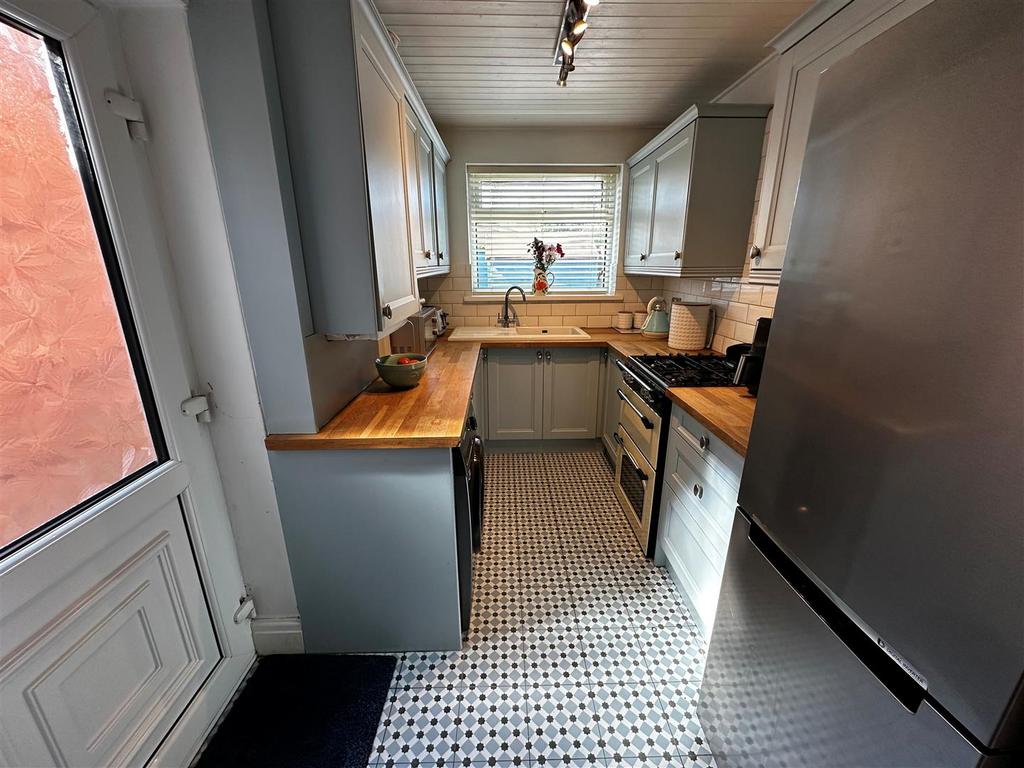 Kitchen sycamore.jpg