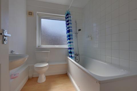 1 bedroom flat for sale, Market Parade, Havant