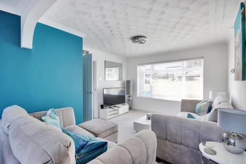 61 Caxton Close, Hartley, Longfield, DA3 7DG