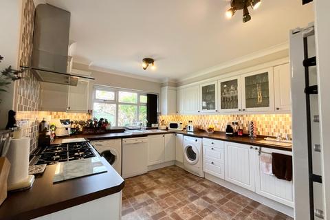 70 Sutherland Crescent, Blythe Bridge, Stoke-on-trent, ST11 9JU