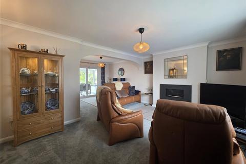 4 bedroom detached house for sale, Glenview Avenue, Pembroke Dock, Pembrokeshire, SA72