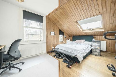 3 bedroom flat for sale, Oxford Road, London W5