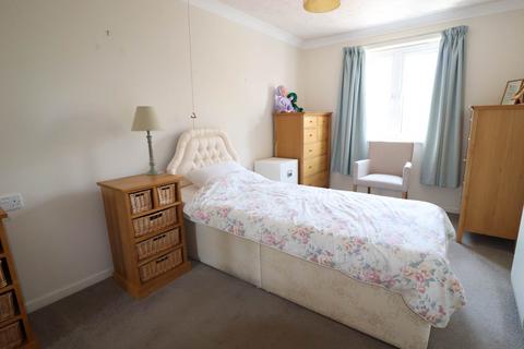 1 bedroom retirement property for sale, Churchill Court, Marlborough, SN8 1LD