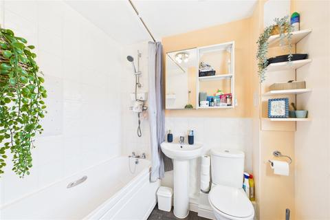 undefined, Kirby Drive, Bramley, Tadley, Hampshire, RG26