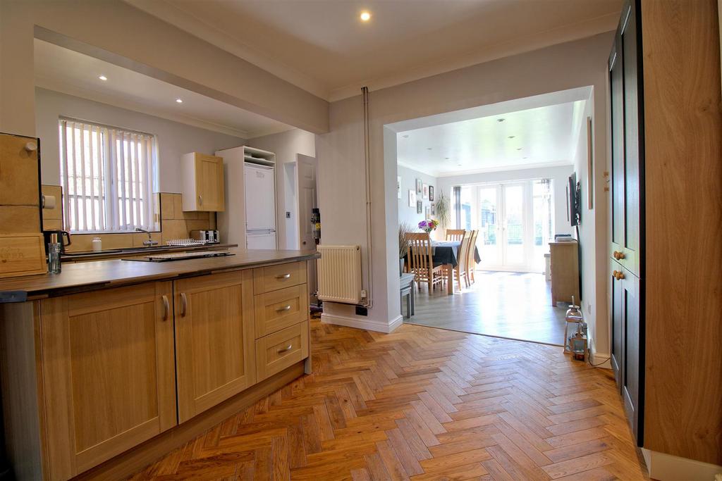 Kitchen into diner