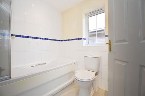 34 Tregony Road, Orpington, BR6 9XG