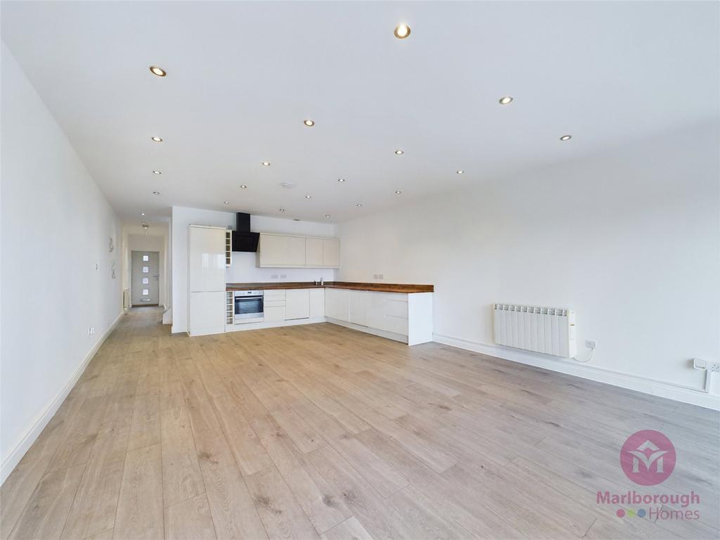 Kitchen &amp; Reception
