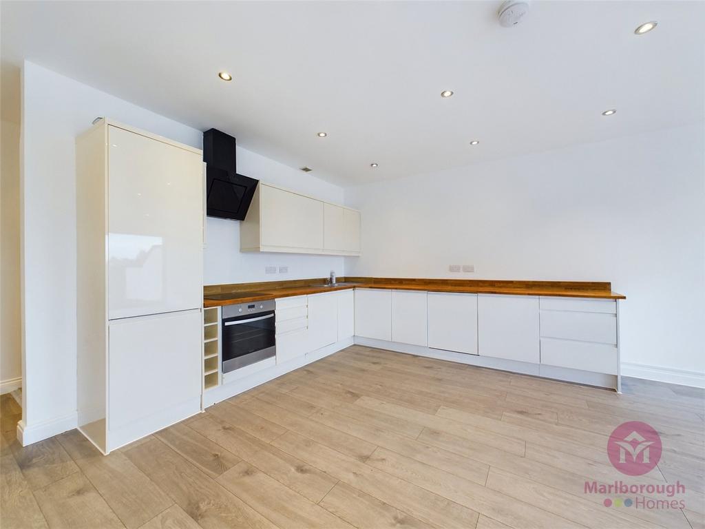 Kitchen &amp; Reception