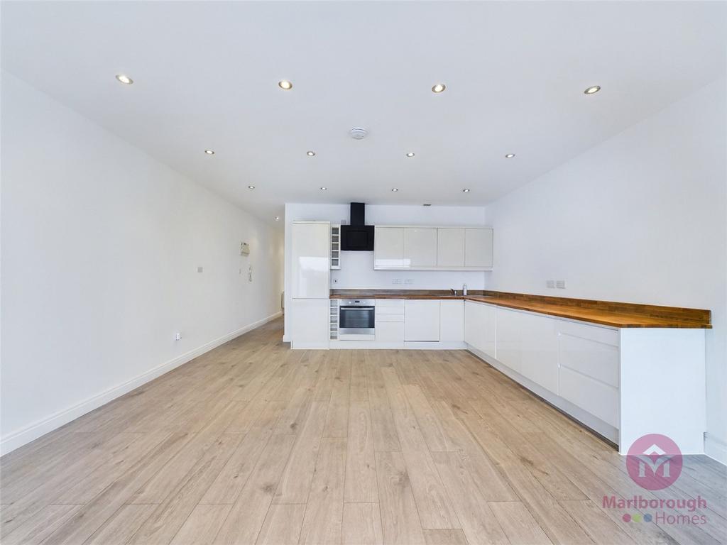 Kitchen &amp; Reception