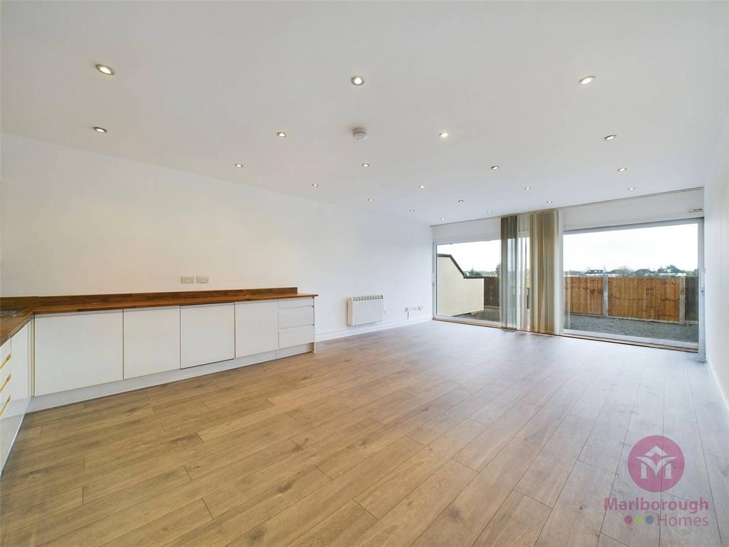 Kitchen &amp; Reception