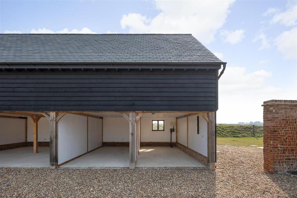 Frognal Farm Barns, Teynham