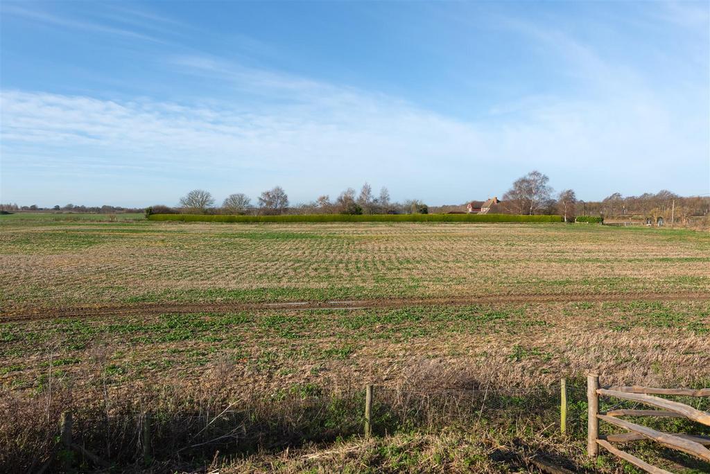 Frognal Farm Barns, Teynham