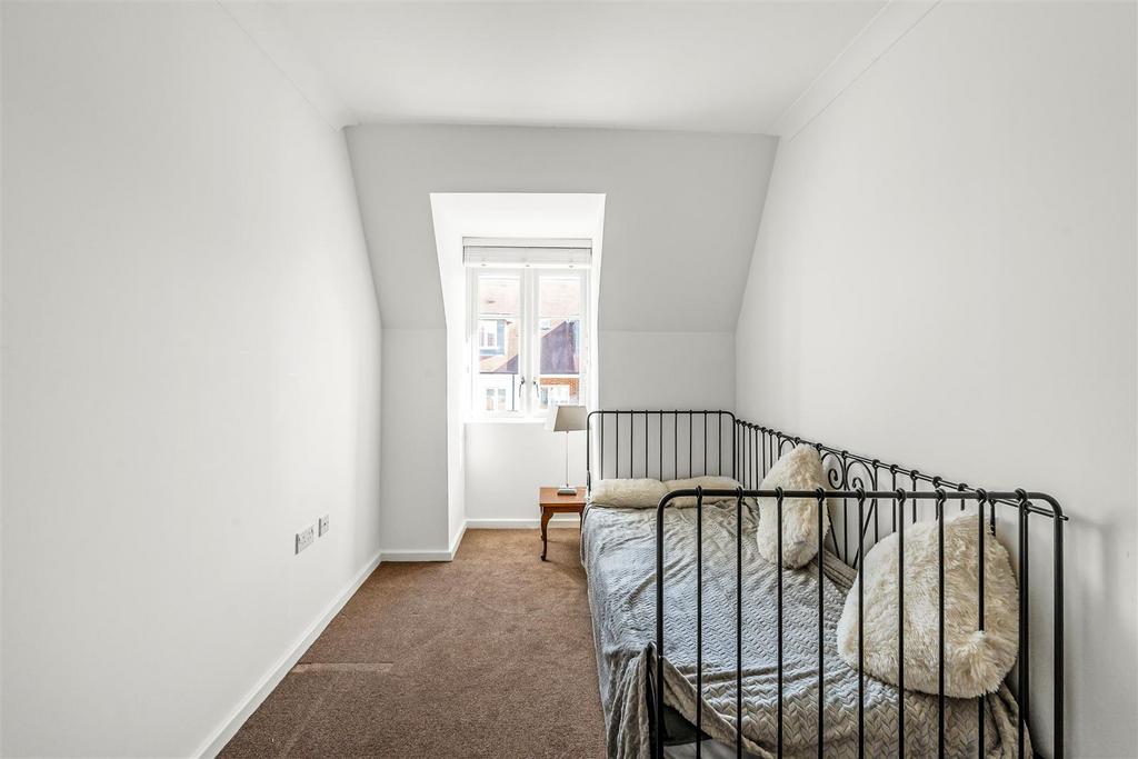 Flat-28-Fitznell-Court-7.jpg