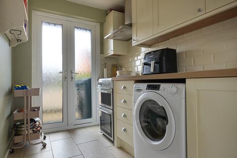 3 Malvern Close, Lower Broadheath, Worcester, WR2 6RA