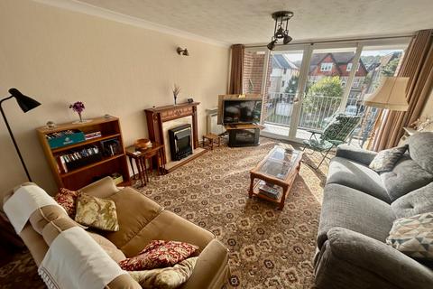 2 bedroom flat for sale, VICTORIA AVENUE, SWANAGE