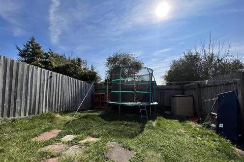 6 Aberdare Close, Ipswich, IP2 8LZ