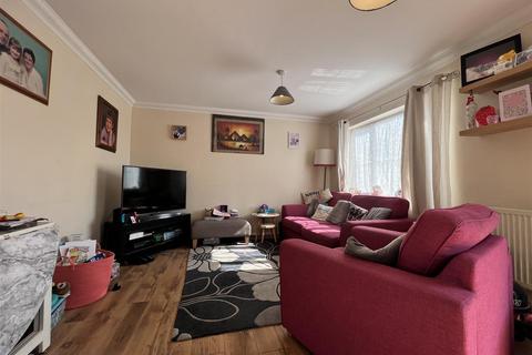 undefined, Aberdare Close, Ipswich