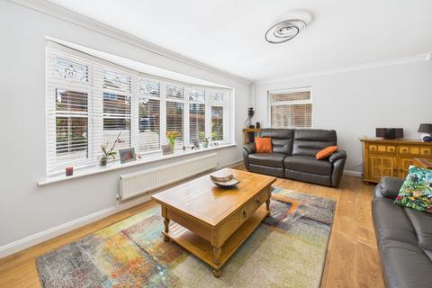 37 Stiles Road, Arnold, Nottingham, NG5 6RE
