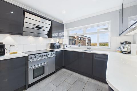 37 Stiles Road, Arnold, Nottingham, NG5 6RE
