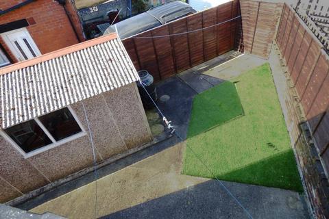 undefined, Waterloo Lane, Leeds LS13