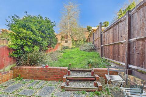 2 bedroom terraced house to rent, Corbin Road, Trowbridge BA14