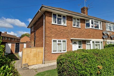 2 bedroom maisonette for sale, Old Dean, Bovingdon, HP3