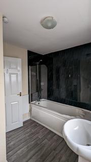 2 bedroom detached house to rent, Bay Street, Port Tennant SA1