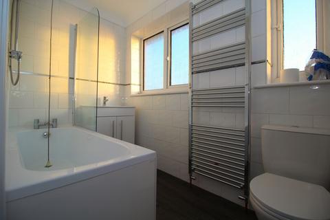 128 Grange Road, Romford, RM3 7EA