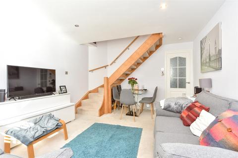 2 bedroom end of terrace house for sale, Romney Road, Chatham ME5