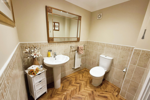 4 bedroom detached house for sale, Bradgate Gardens, Hinckley