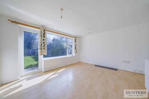 8 Monks Close, London, SE2 0QJ