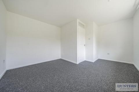 8 Monks Close, London, SE2 0QJ