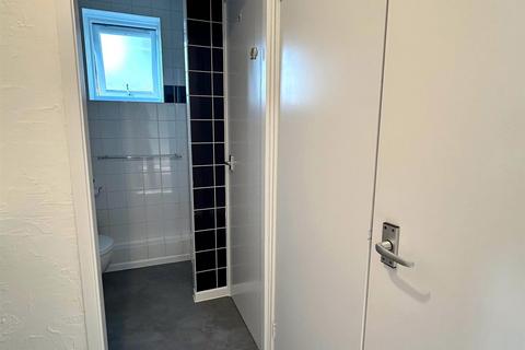 Studio to rent, Hawkes Close, Birmingham B30