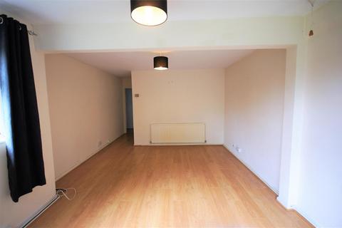 2 bedroom flat to rent, 90 Wake Green Road, Birmingham B13
