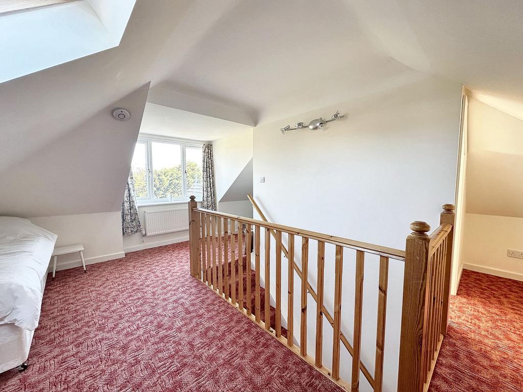 Bedroom/Office